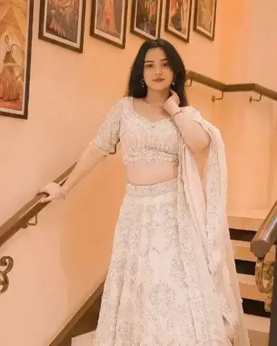 Escort Service In Gadhada
